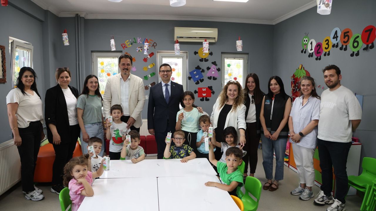 Nilüfer Belediyesi'nden Çocuklara Süt Dağıtımı: Sağlıklı Beslenme İçin Adım