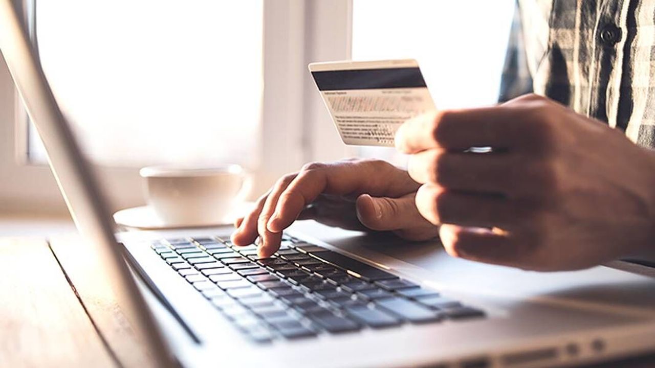 Anayasa Mahkemesi'nden Kritik Karar: E-Ticaret Platformlarının Sorumluluğu Artıyor