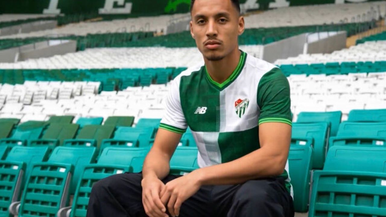 Bursaspor, Üçüncü Transferini Gerçekleştirdi: Amine Boutrah İle Anlaşma Sağlandı
