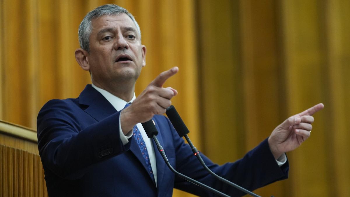 Özgür Özel'den Kritik Açıklama: 'Milletvekillerimizi Millet Seçti'