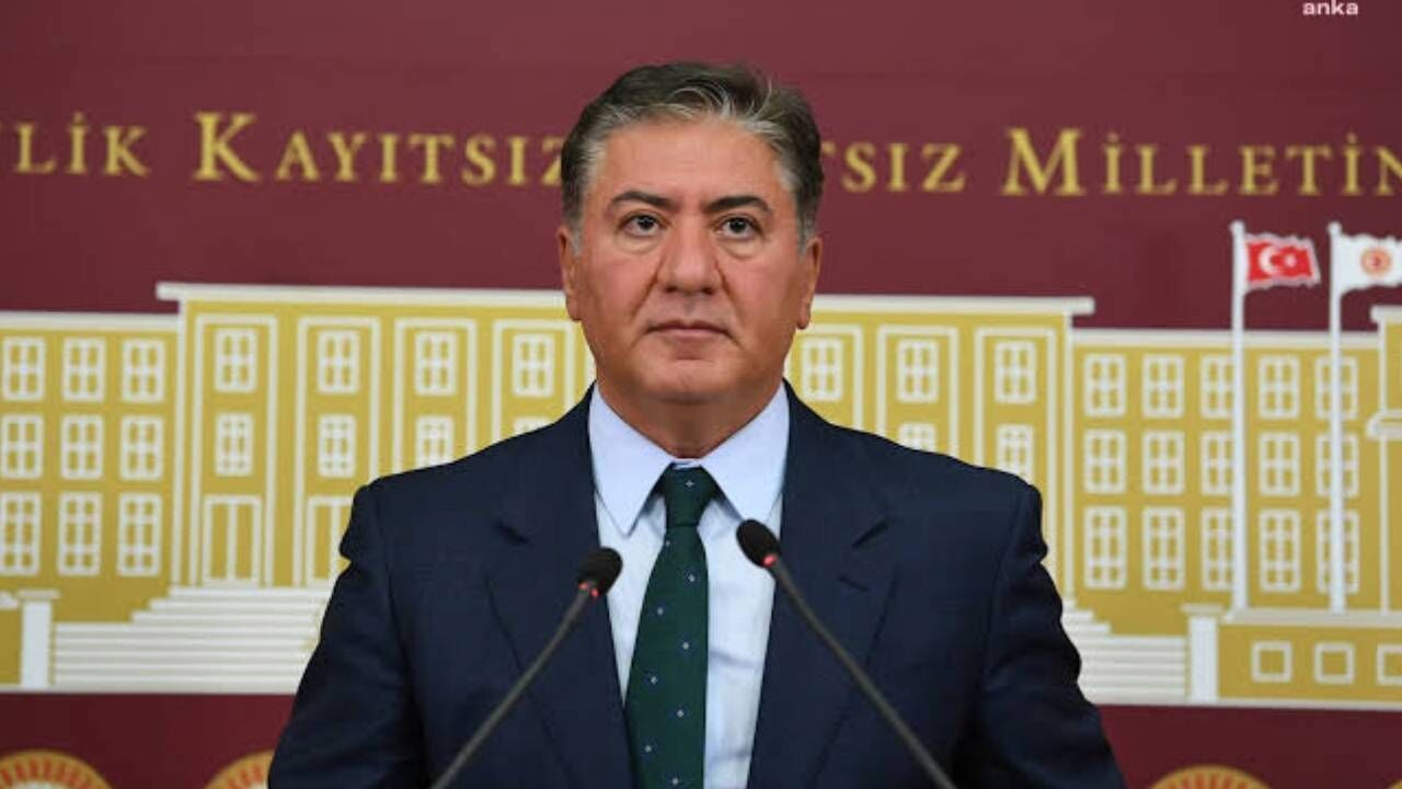 Murat Emir: "Partiyi Uçuruma Sürüklüyorsunuz"