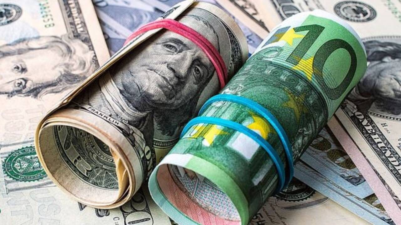 Döviz Kurları Yeni Haftaya Sınırlı Değişimle Başladı: Dolar 46,4560 TL, Euro 53,2610 TL