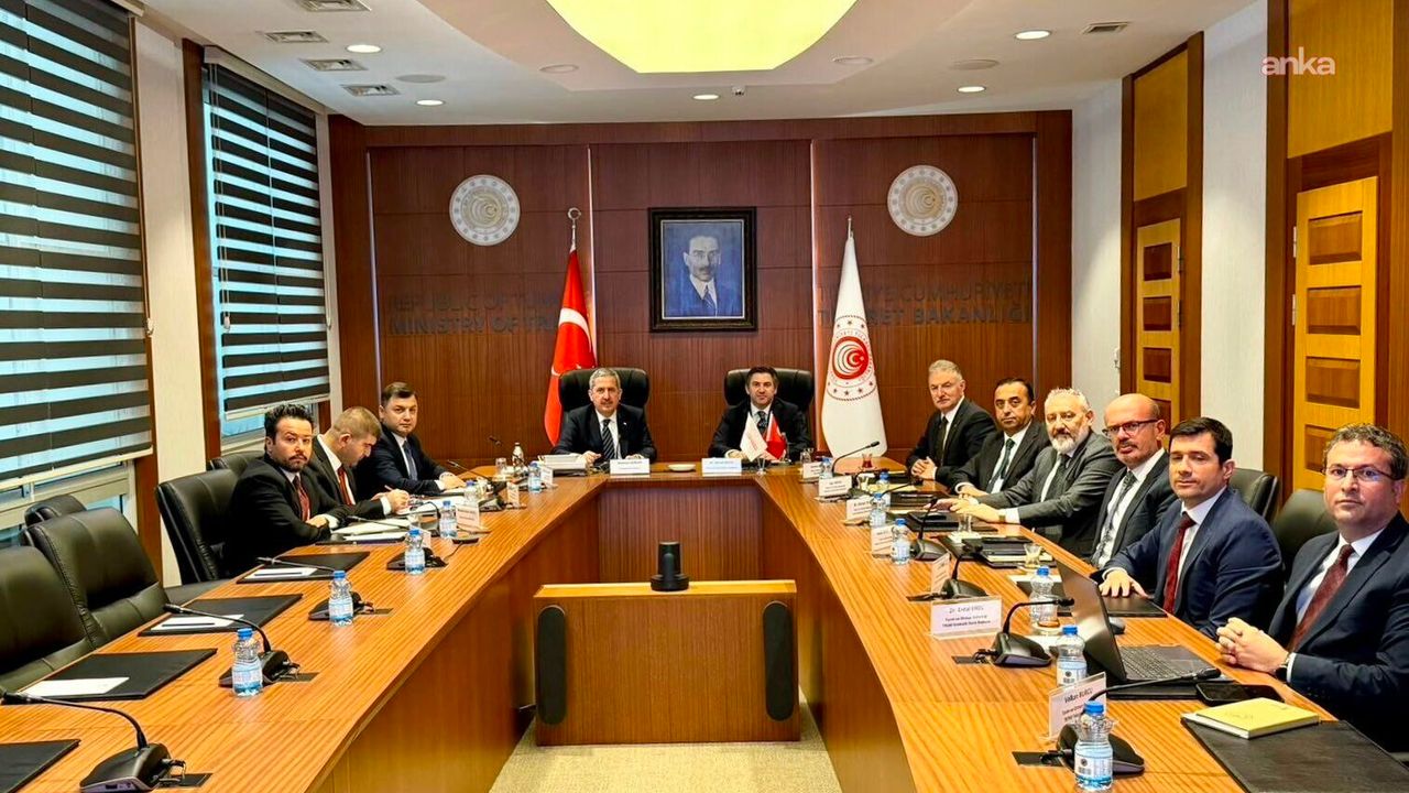 Ticaret ve Tarım Bakanlıklarından lisanslı depoculuk toplantısı