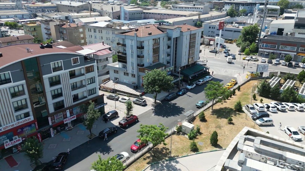 Kestel Belediyesi, ilçe genelinde 20 bin ton asfalt serimiyle