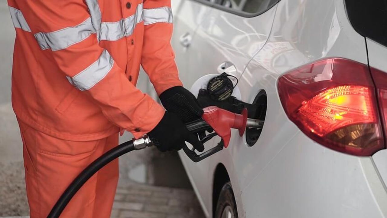 Benzin, motorin ve LPG'ye zam, indirim var mı? (16 Temmuz 2026)