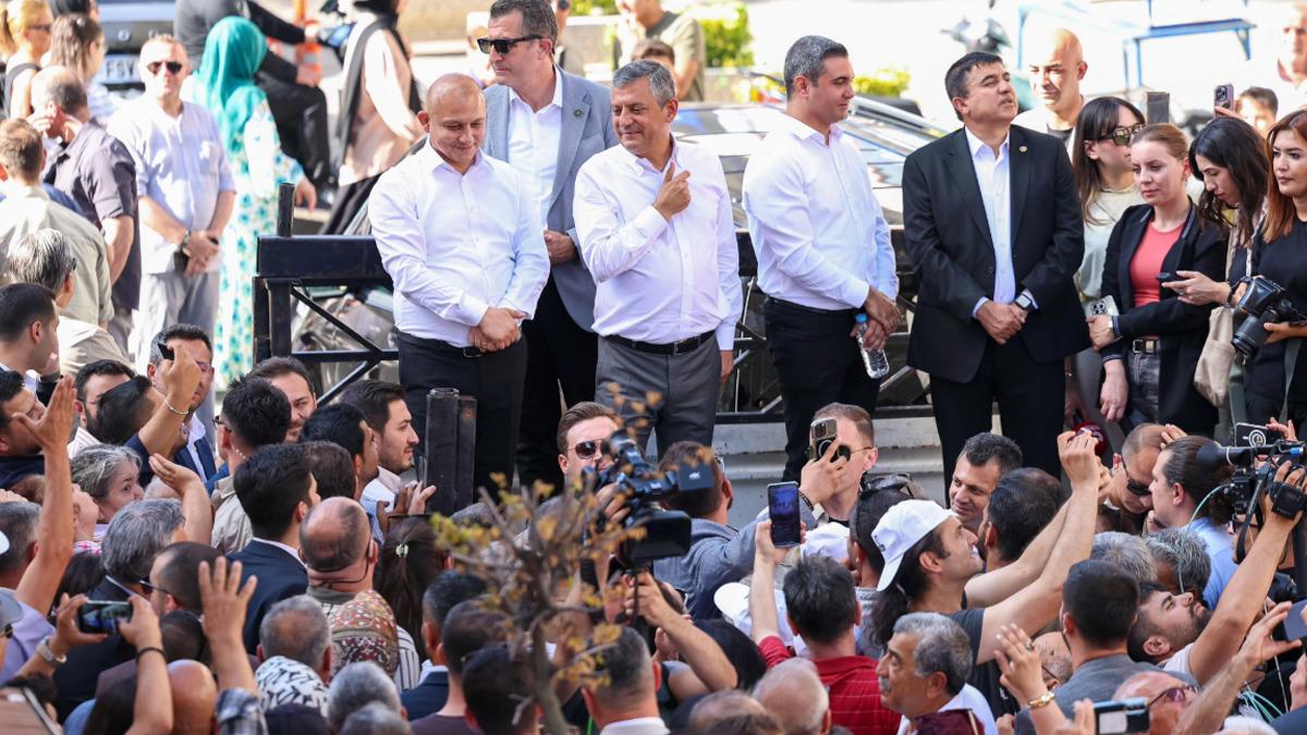 Sayı değişti! Bugün CHP'den istifa edecekler... İşte yeni partinin renkleri