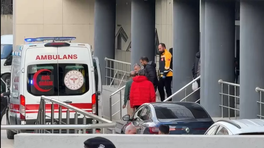 Bursa'da 57 Kişi Gözaltında, 7 Kişi Hastaneye Kaldırıldı Bursa'da 57 Kişi Gözaltında, 7 Kişi Hastaneye Kaldırıldı