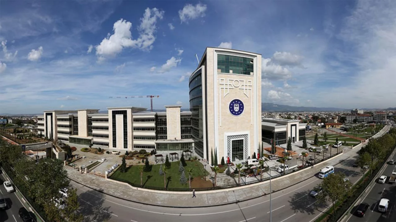 Bursa Büyükşehir'de Başkanvekili Seçimi İçin Tarih Belirlendi Bursa Büyükşehir'de Başkanvekili Seçimi İçin Tarih Belirlendi