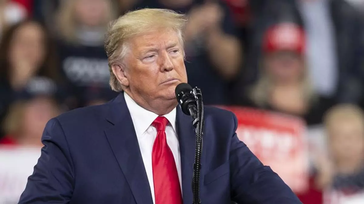ABD İran'a Karşı Deniz Ablukasını Başlattı: Trump'tan Sert Uyarı