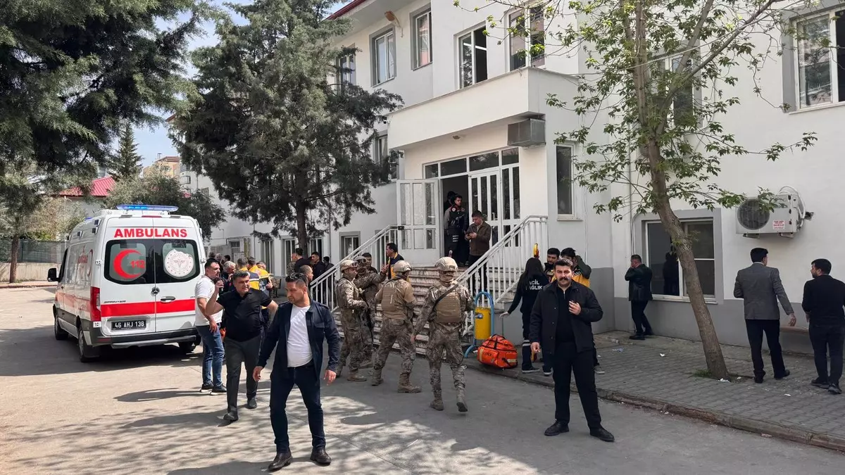 Kahramanmaraş'ta Okulda Gerçekleşen Silahlı Saldırıda Can Kaybı 9'a Yükseldi